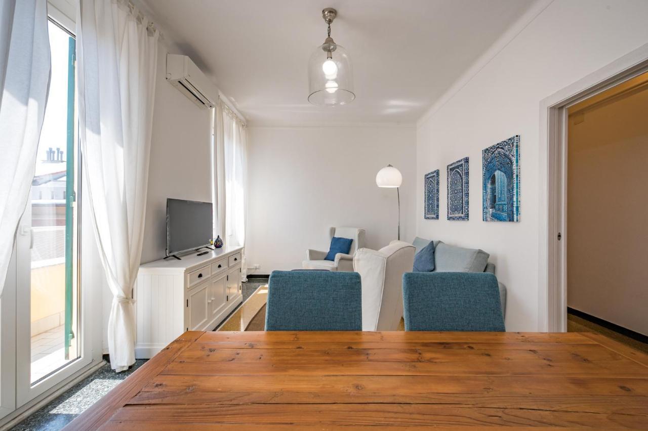 Апартаменты Joivy Penthouse Flat With Terrace Генуя Экстерьер фото